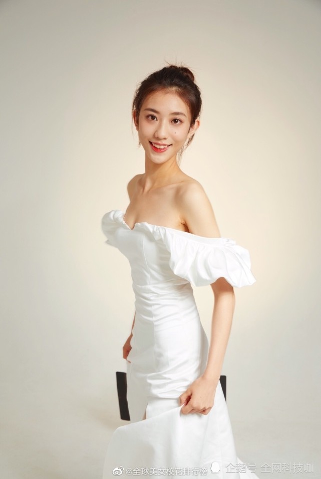 路人甲都说女生是花