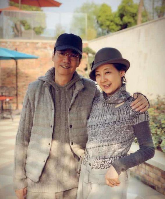 著名演员范明:戏红人不红,将"二婚大妻子"当成宝_腾讯新闻