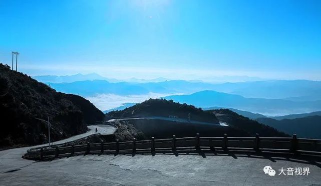 攝影大烏山印像一一天接雲濤連曉霧星河欲轉千帆舞