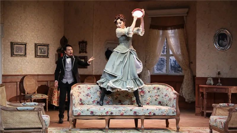 《玩偶之家》:婚姻中,女人有三次救赎自己的机会_腾讯新闻