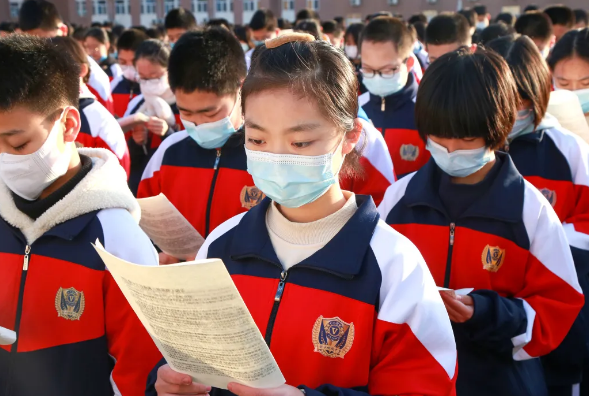 衡水市桃城中学校服图片