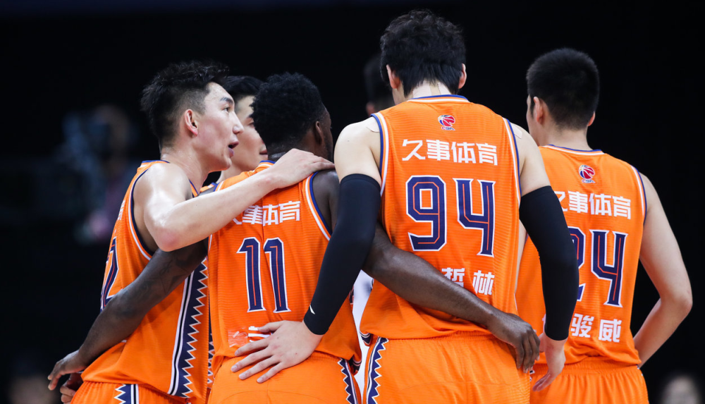 nba 正式签下前NBA内线，CBA土豪队能否“鲨回巅峰”？