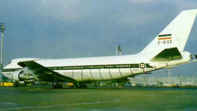 美国制造伊朗独享载油量超过200吨kc747加油机全球仅存一架