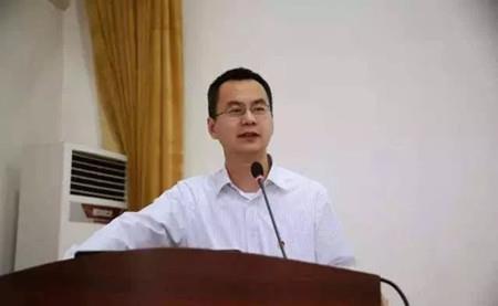 王硕威25岁参加航母研发国产航母副总设计师居然是个80后