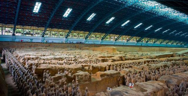 秦始皇陵墓沉睡2000年之久，为何1974年才发现兵马俑，得以问世？