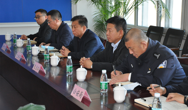 会上,兴城市检察院介绍了该院近期办理的一起涉及多名未成年被害人