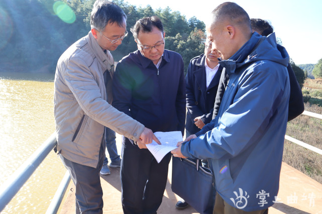 唐开荣到麒麟区,富源县开展河长制巡河工作_腾讯新闻