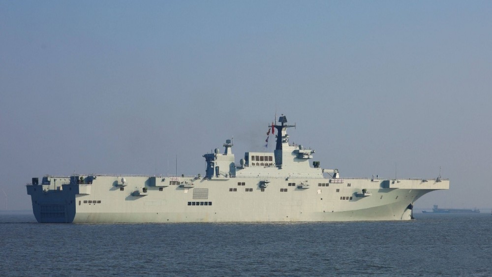 近日,香港《南华早报》报道称,国产075型两栖攻击舰二号舰的海试,已经