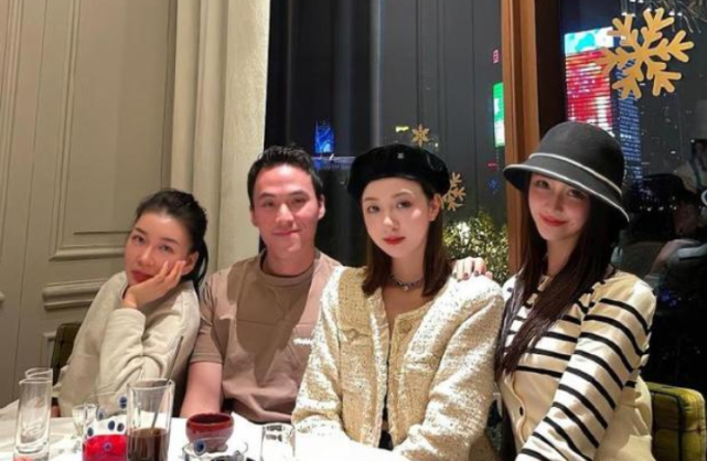 与3位美女聚餐,小9岁女友忙进娱乐圈|美女|三太|齐娇|娱乐圈|赌王|何