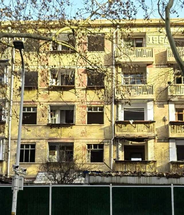 城里的乡愁,那些即将消失的老楼房