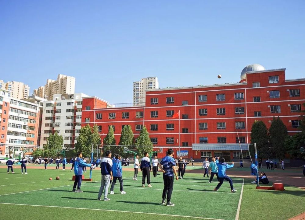 敲开学生幸福门兰州市第四中学创建省级示范性高中纪实