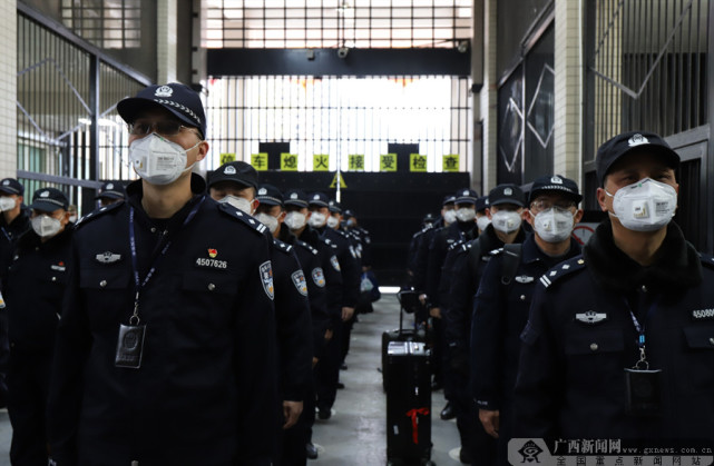 特殊场所疫线应考宜州狱警筑牢疫情防控铜墙铁壁
