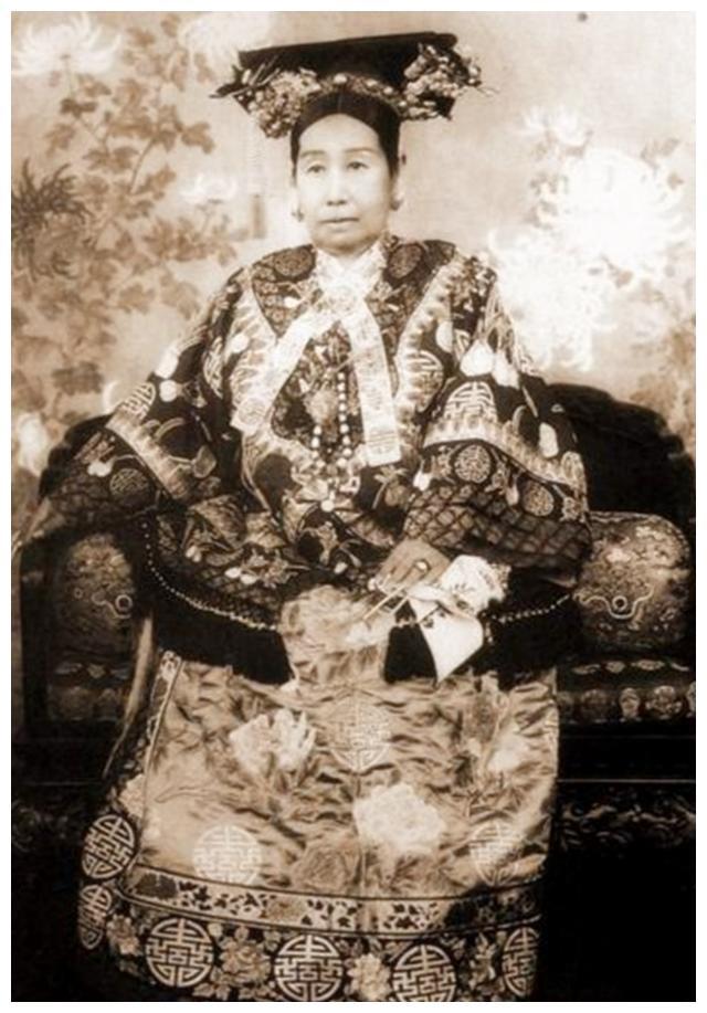 光绪不喜欢隆裕皇后并不是因为她长得太丑