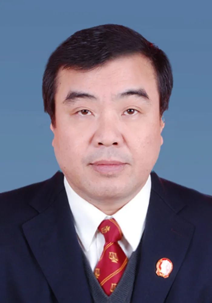 冯继忠用三心坚守一线的老黄牛