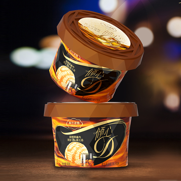 用威士忌的方式打开冰淇淋蒂兰圣雪太会玩