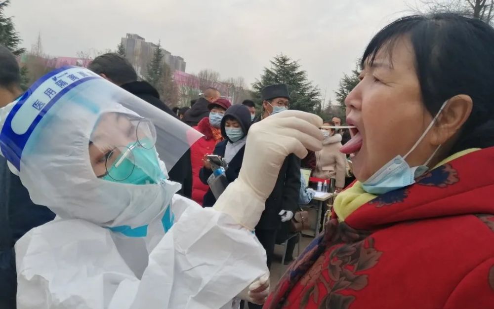 又双叒叕出征城北人硬核驰援第三轮全员核酸检测