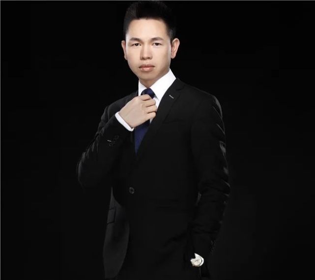 永州吾悦广场副总经理黄继宗刷新体验引领潮流