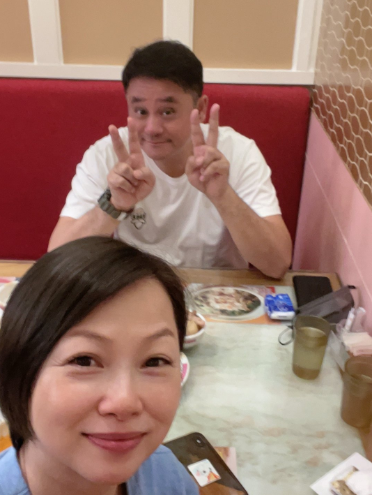 刘玉翠定居广州多年她表示十分享受在广州的退休生活