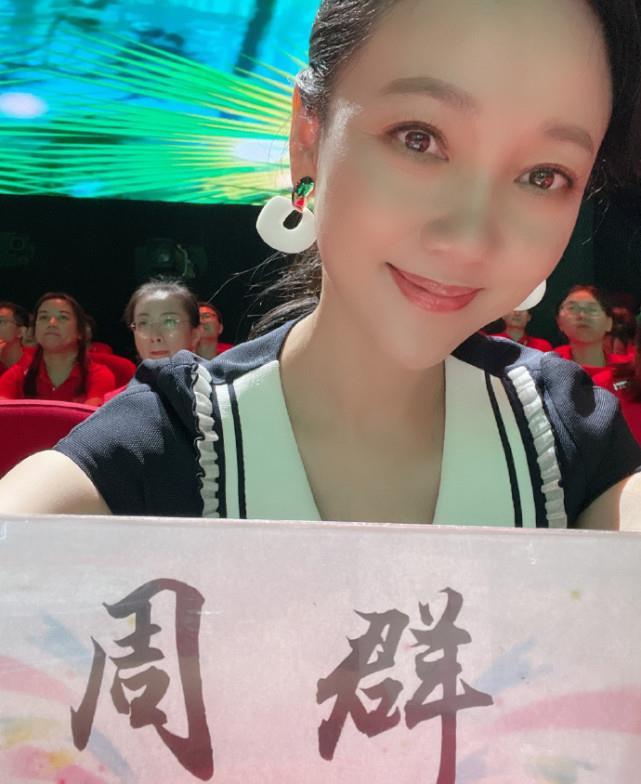 王力宏官宣离婚李靓蕾被疑太强势曾遭安徽台一姐周群吐槽