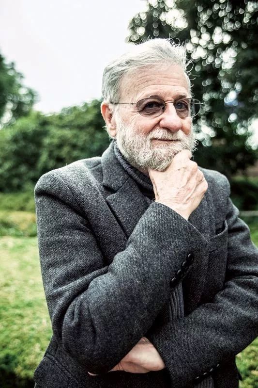 作者是一个可爱的老头——唐纳德·a·诺曼,语言诙谐幽默,十分有趣.