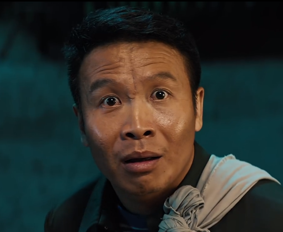 评分73票房超1200万二龙湖往事惊魂夜一上映就是搞笑惊悚剧的天花板