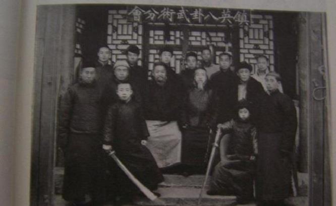 民國奇人李書文 猛 一槍挑死東洋人 日本人喊他 鋼拳無二打 天天看點