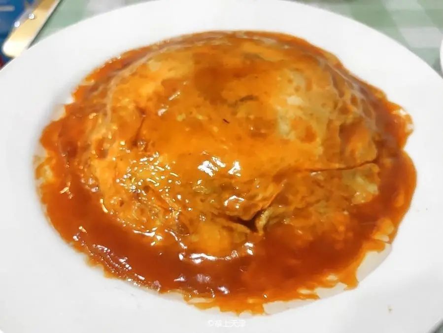 从上到下分别是锅塌里脊,锅塌三样天津老味儿赛螃蟹,在吃不到螃蟹的