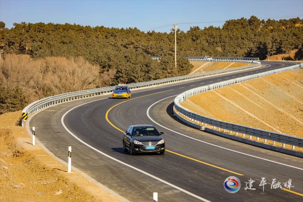 宁孤线与铁路叶赤线平改立工程正式通车