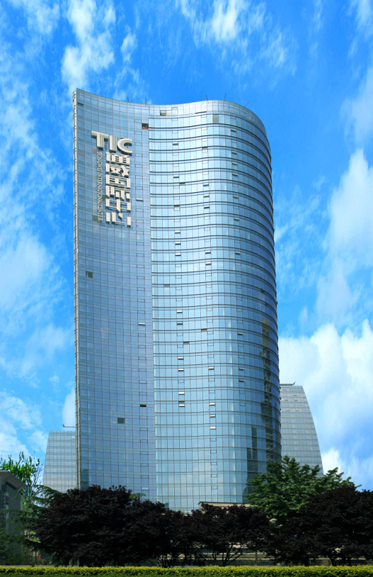 通威国际中心成都银泰中心2号楼位于天府大道北段1199号,建筑面积