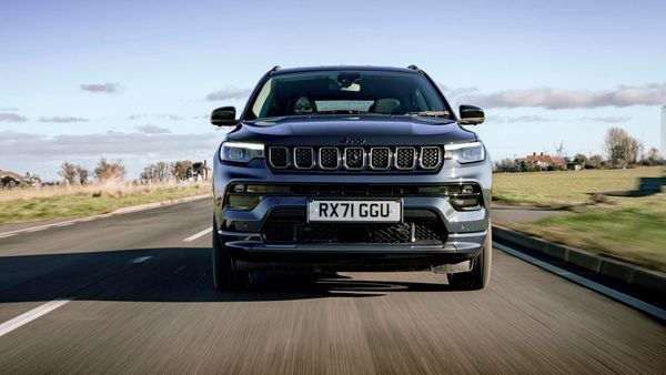 吉普指南者jeep compass 4xe:插电式混合动力选项和更新的技术