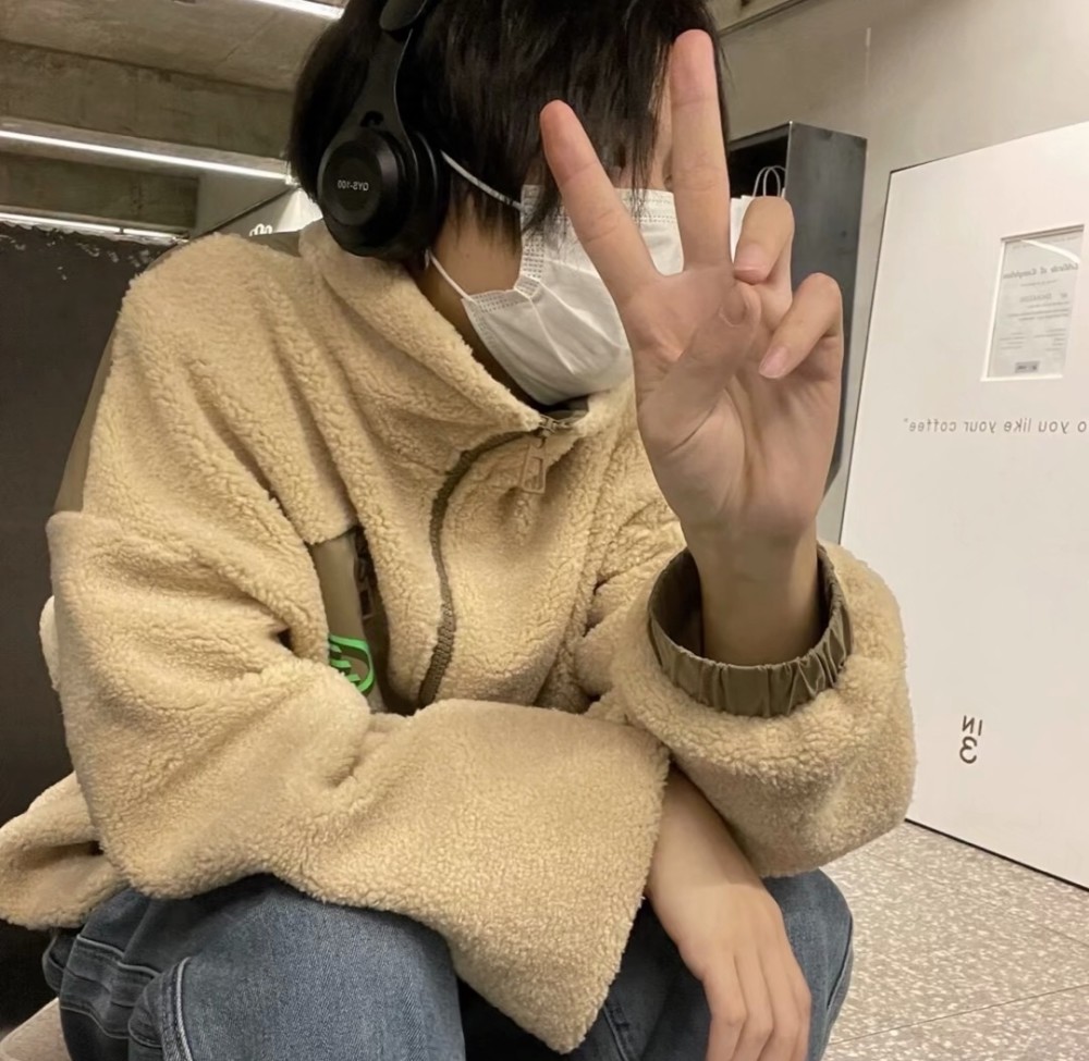 推歌 ins冷淡风男生头像_腾讯新闻