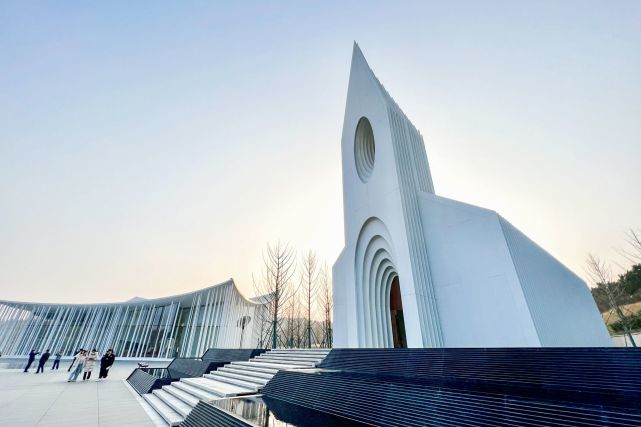 撩动少女心这可能是青岛小嫚最向往的婚礼殿堂