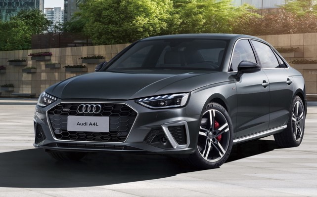 2022款奥迪a4l正式上市起步价3068万