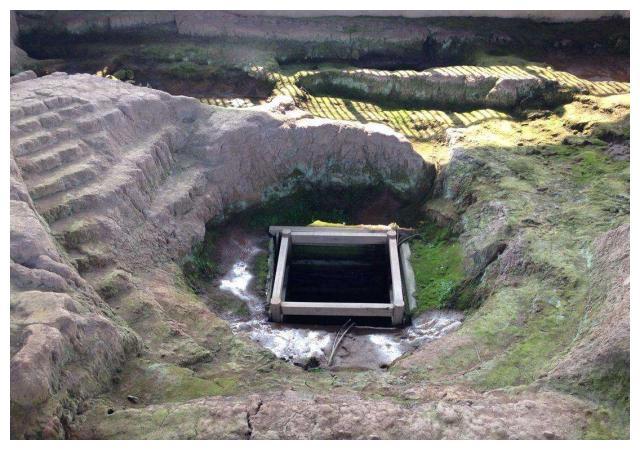 南方一口秦朝枯井出土20万字失传古籍考古家绝对不能公布