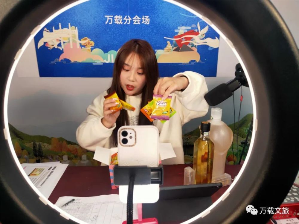 江西百县百日文旅消费季直播带货大赛圆满落幕一起来回顾万载分会场的