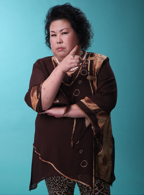 富婆专业户董立范曾被初恋骗走5万块57岁仍单身未婚