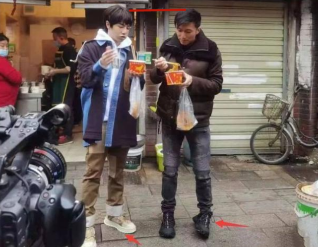 172华晨宇跟174谢霆锋同框身高差太显眼网友谎报的站出来