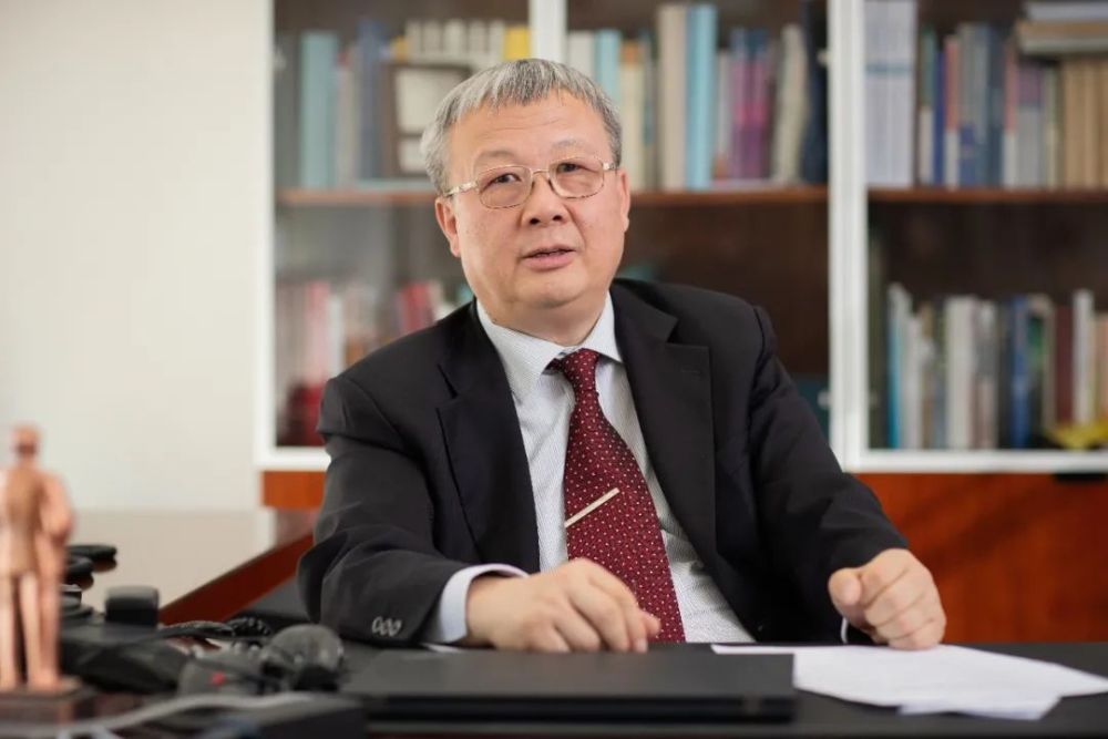 罗毅清华应该是给人理想的地方