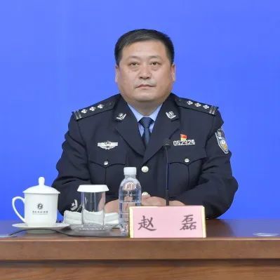 赵 磊东平县副县长,公安局局长赵磊:东平湖是山东省第二大淡水湖,是