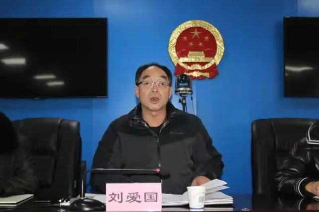 县委第二考核组组长,县志办主任刘爱国带领第二考核组一行5人到礼泉县