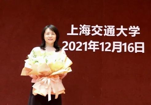 祝贺瑞金医院重症医学科刘嘉琳获评凯原十佳教师称号
