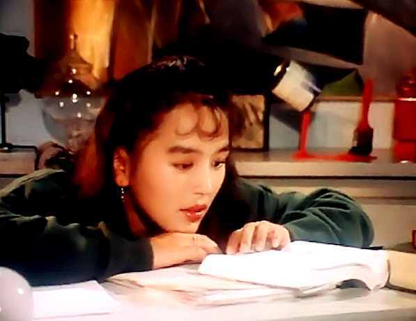 妹妹陈加玲在见识到姐夫的所作所为后,看不过,爆料林国雄掏空了姐姐