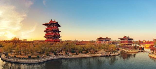 四川的成都;河南的南阳,许昌,登封,偃师,商丘,卫辉,临淄,江陵,寿春