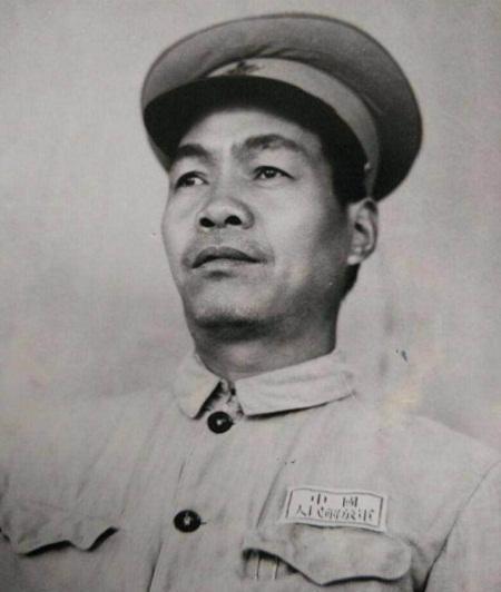 我军唯一一个准兵团级的上将曾任天下第一军军长