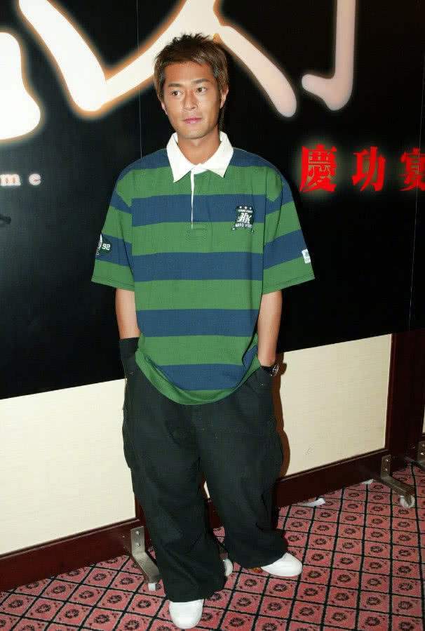 大明書童by2控訴王力宏長文對手李靚蕾花蓮丹秋名師堂轉型