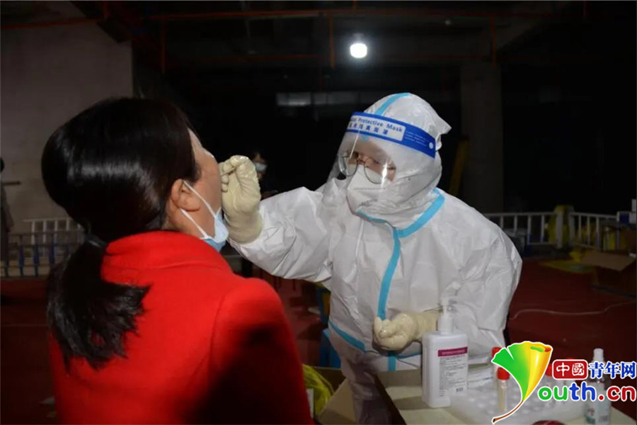 西安雁塔区开展全员核酸检测