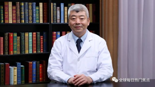 中国医科大学航空总医院骨关节科主任;中国医药生物技术协会计算机