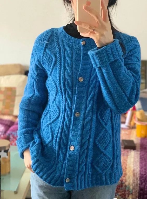 美丽女式开衫编织款式和织法图解