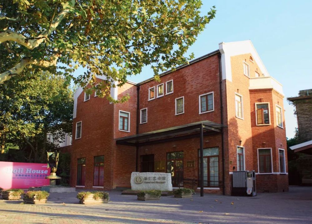 记忆建筑可阅读乌鲁木齐南路上的这座老建筑有故事有音乐有温情