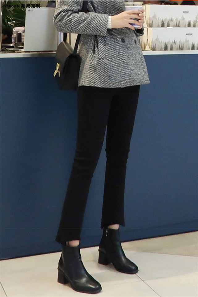 喇叭裤搭配技巧:搭配不同鞋子的不同效果